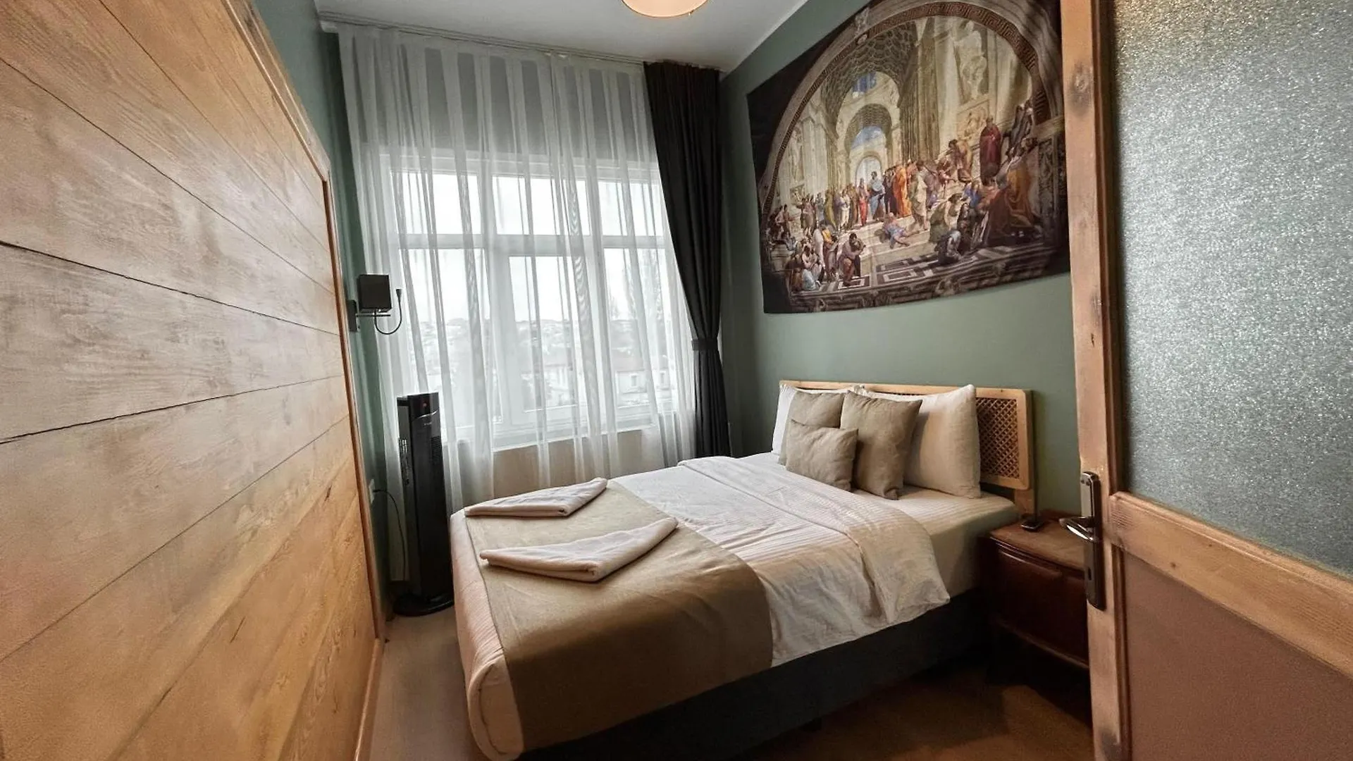 Waterfront Apartment By The Tram - Terrace With Dome & Golden Horn View In Fatih Κωνσταντινούπολη Τουρκία