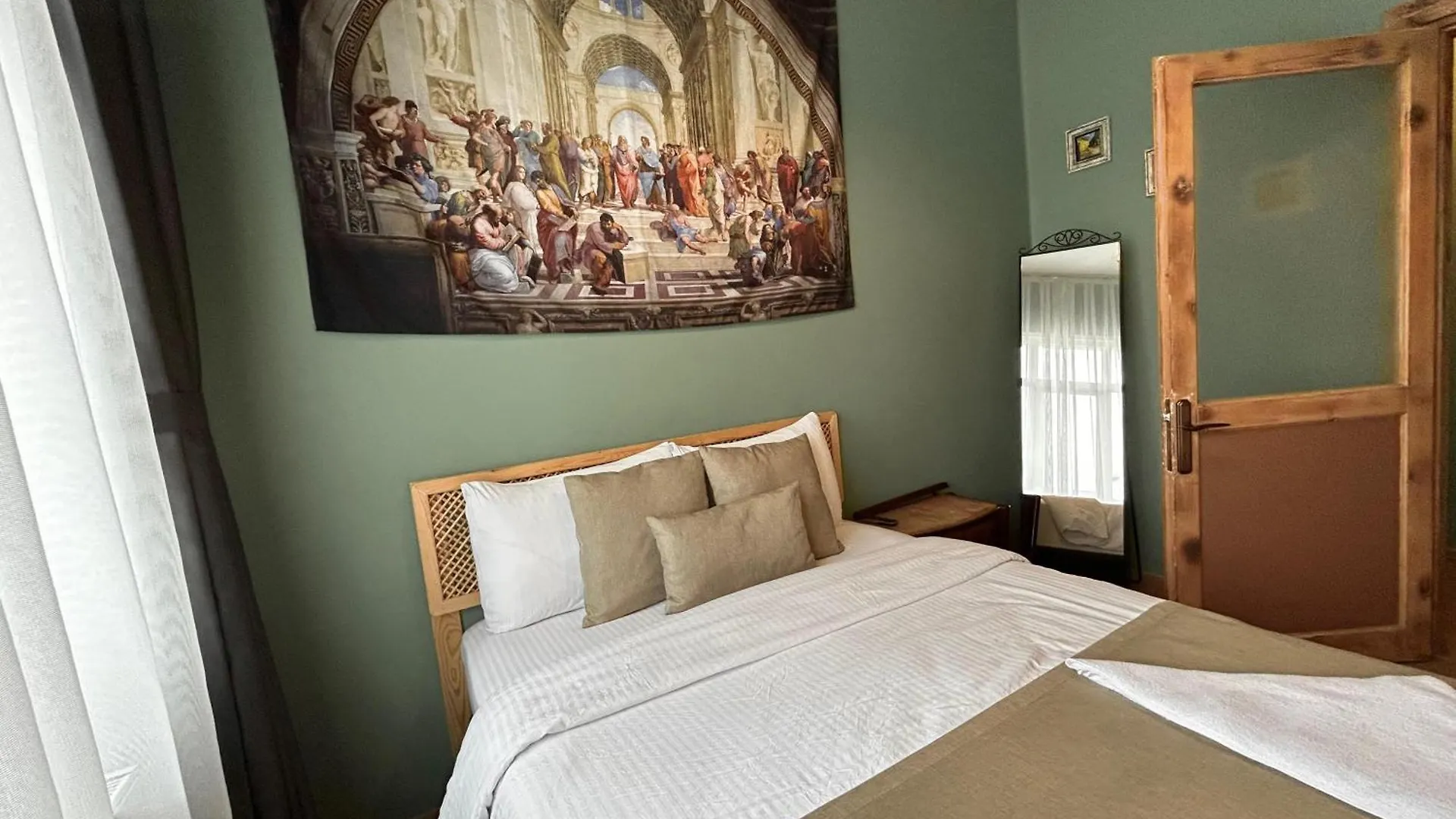 Waterfront Apartment By The Tram - Terrace With Dome & Golden Horn View In Fatih Κωνσταντινούπολη