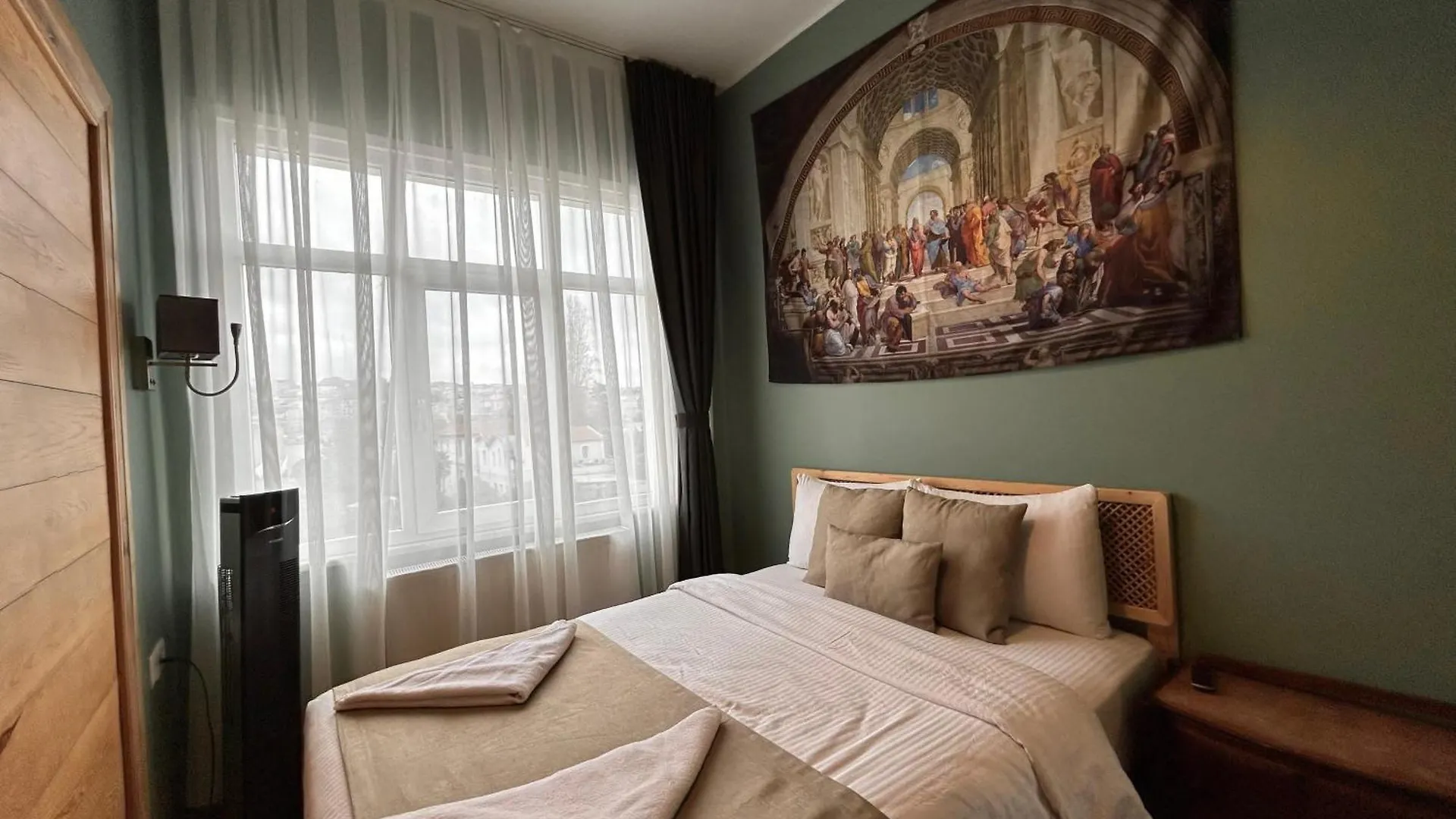 Waterfront Apartment By The Tram - Terrace With Dome & Golden Horn View In Fatih İstanbul